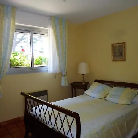 Maison Calme A 150 M De La Plage, Wi-fi, 8 A 10 Pers. - Fr-1-639-68 Holiday home Sarzeau